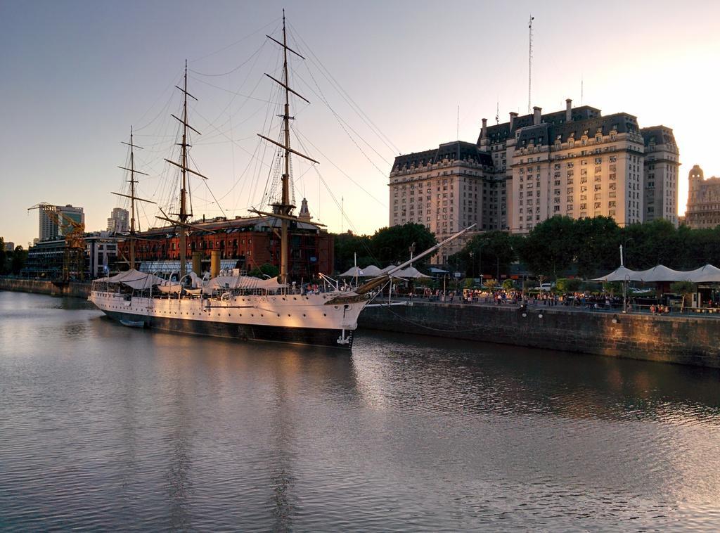 Apartamento Edificio Crucero Appartement Buenos Aires Buitenkant foto